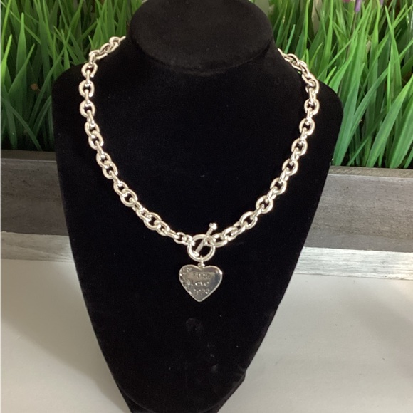 SILVER HEART PAPERCLIPS FASHION NECKLACE - Picture 9 of 11